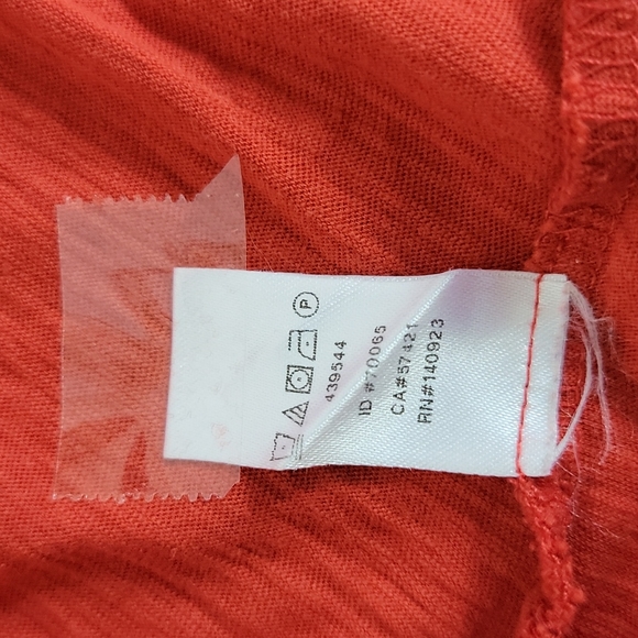 Loft Women's Red W/ Crochet Accent Short Sleeve Top,  M - Picture 8 of 8